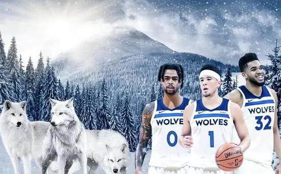 欧冠球员表现评析：C罗连续进球,（欧冠球员表现解读：C罗连场建功）