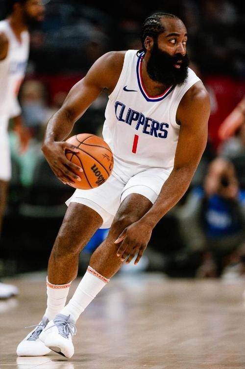 NBA常规赛焦点比赛总结（NBA常规赛焦点战综述）