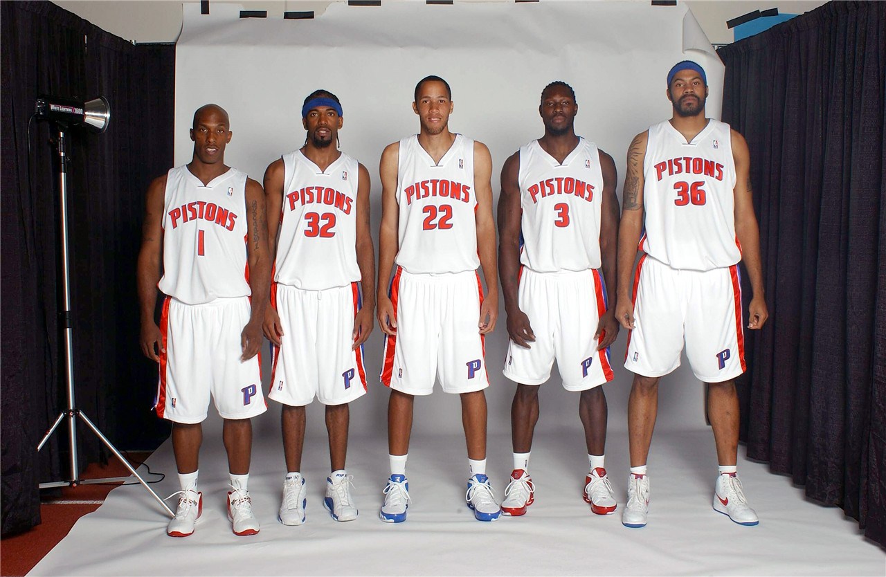 阿隆索：拉莫斯对我影响很大；很意外阿扎尔在皇马没有成功（阿隆索：深受拉莫斯影响；惊讶阿扎尔未能在皇马取得成功）